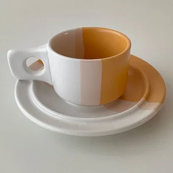 Eiropas Stila Splash Tintes Keramikas Tasi Kafijas Tase un Apakštase 200ml Izsmalcinātu Krūze Lielbritānijas Iekšlietu Tējas Tase un Apakštase Komplekts