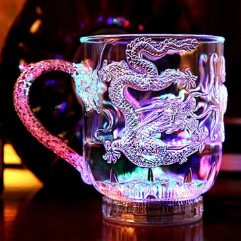 LED Flash Magic, Krāsa Mainās Dragon Cup Ūdens aktivizē Gaismas-Up Alus, Kafijas Piens, Tēja, Vīns, Viskijs Bāri Krūze ceļojumu Radošo Dāvanu
